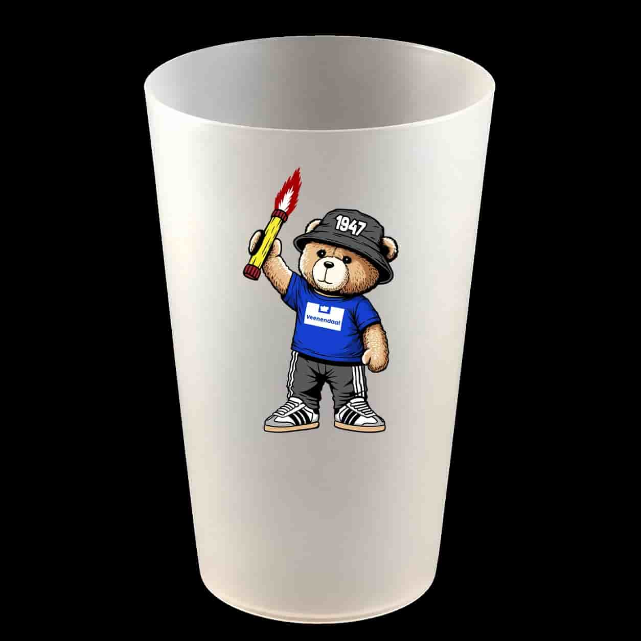 Veenendaal 1947 bear Hardcup