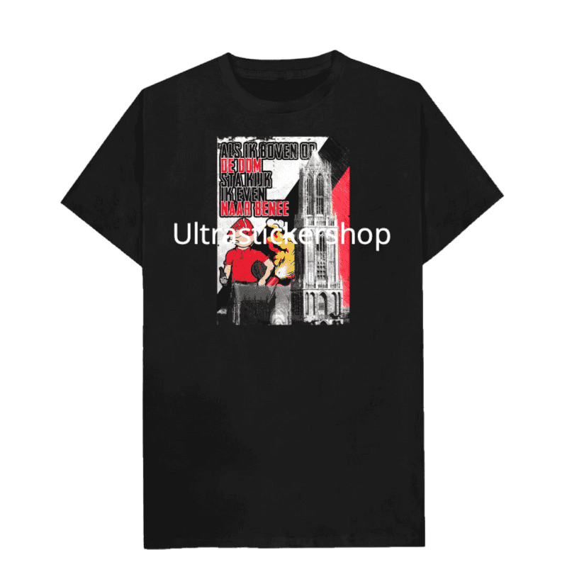 Als ik boven op de dom sta kijk ik even naar benee T-shirt