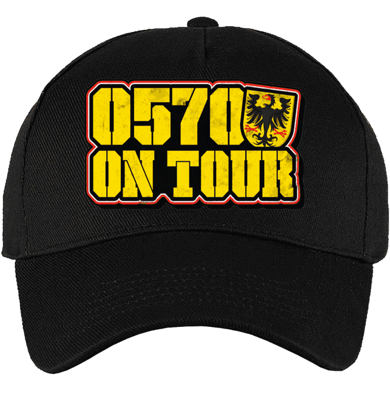 0570 On tour Pet