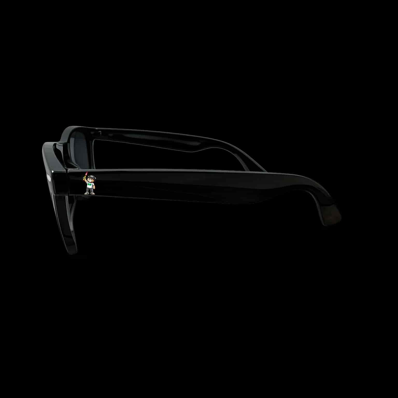Veen 1944 bear Zonnebril